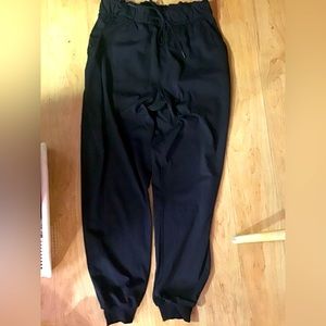 LULULEMON Black Drawstring Joggers L/XL